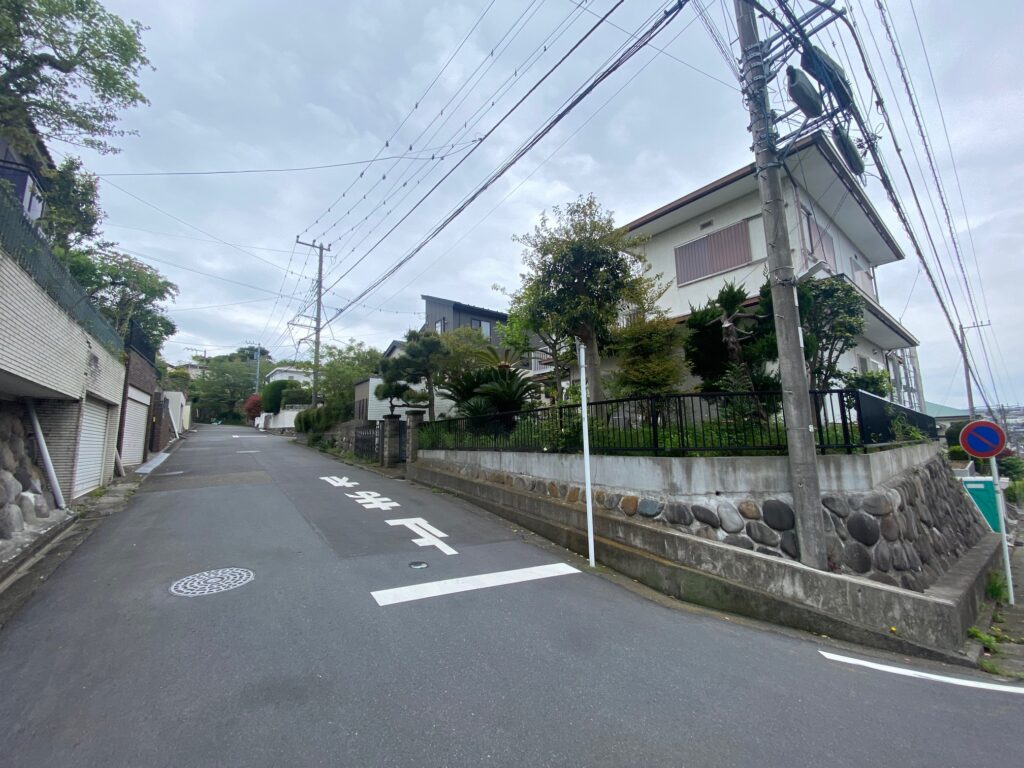 鎌倉市津戸建て